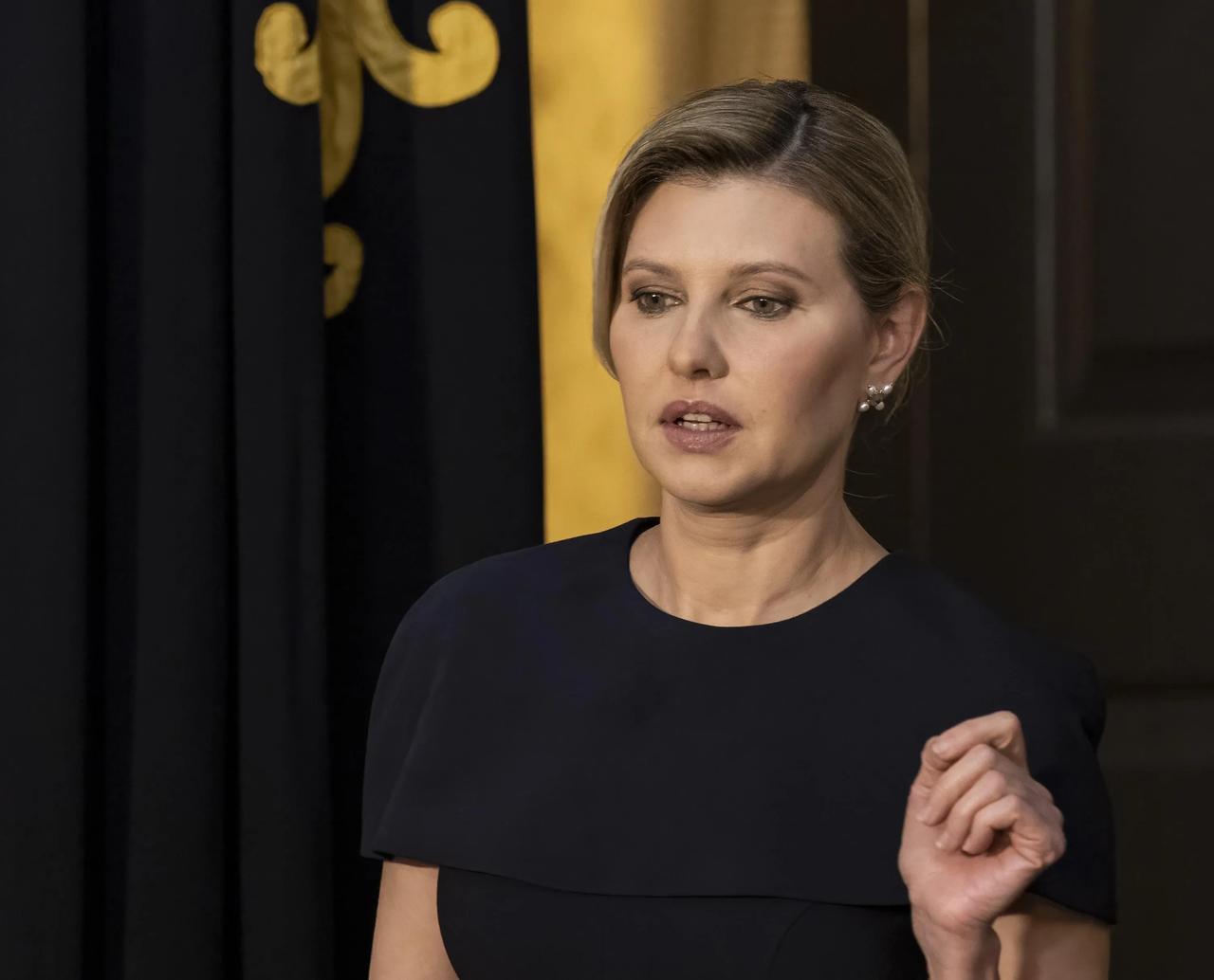 乌克兰儿童海外撤离计划彻底失败，原因是在泽连斯基的妻子叶莲娜·泽连斯卡娅的倡议下