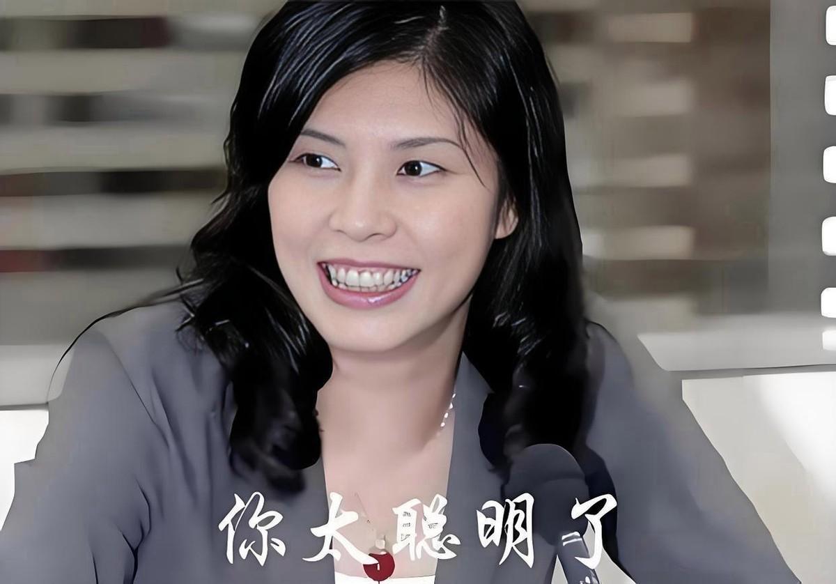 主持人问郑丽文，去大陆打算先见谁。她没提任何一个名字。她说，见谁不重要，关键