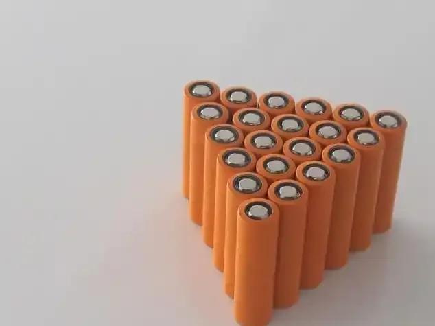 开年资本市场最劲爆的消息非碳酸锂莫属。1月12日，碳酸锂所有期货合约开盘即封死涨