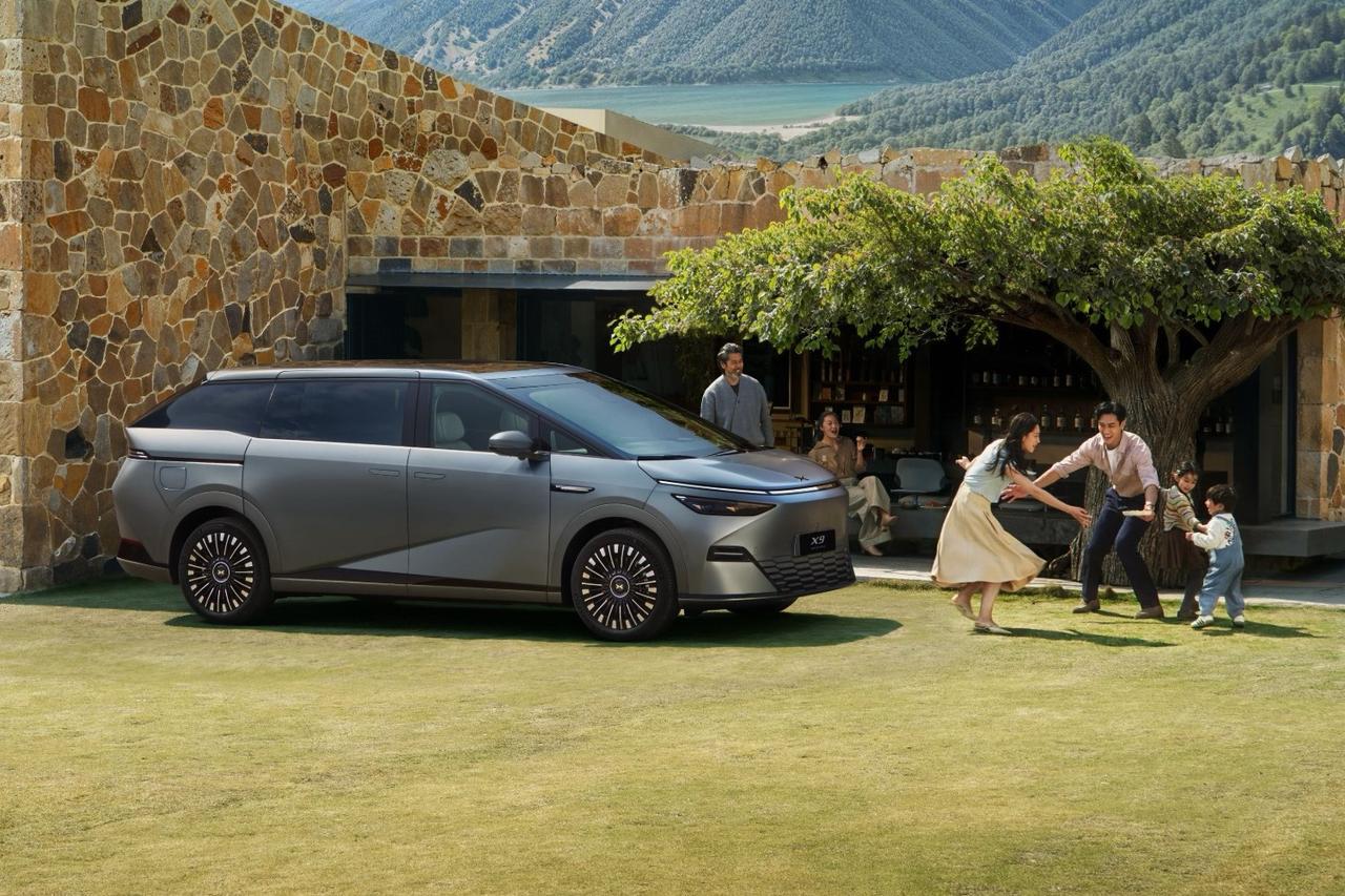 这就是赤裸裸的现实加满一箱50升的油美国：约需370元人民币！日本：