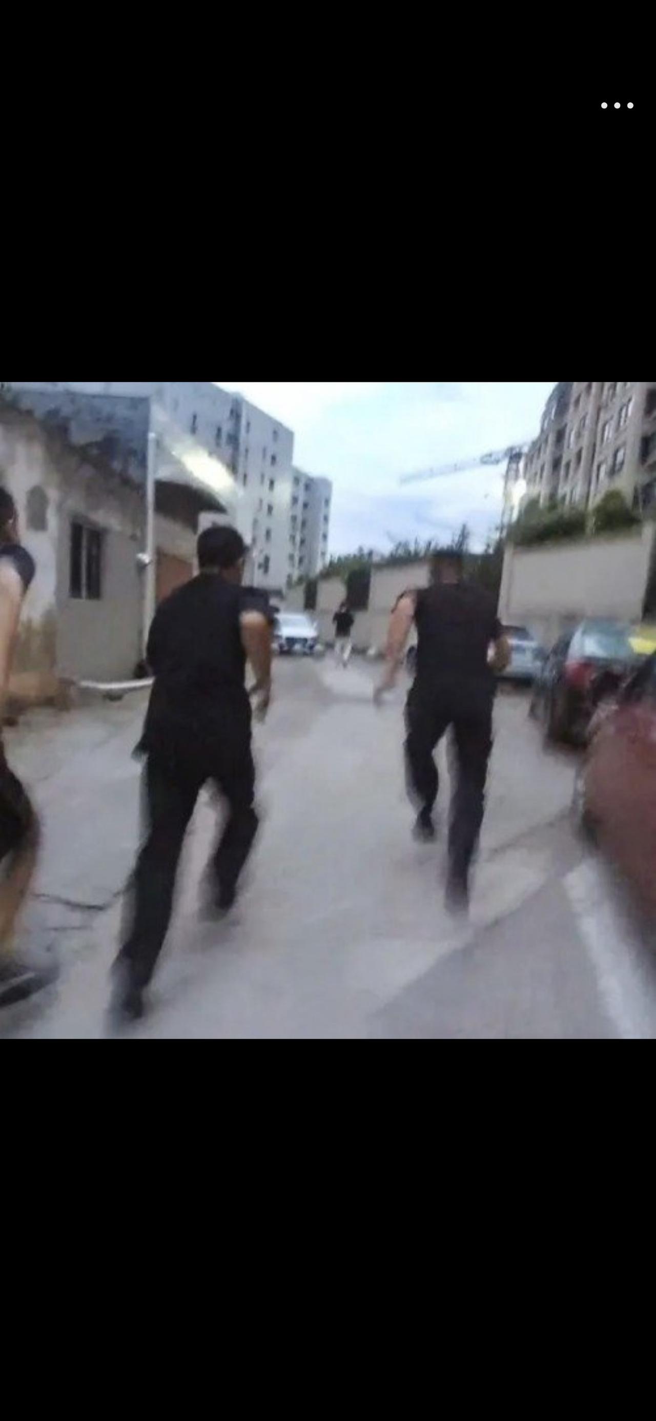 标题：毒贩开出200万天价，悬赏缉毒警察一颗人头，真相让人肃然起敬你敢相信吗
