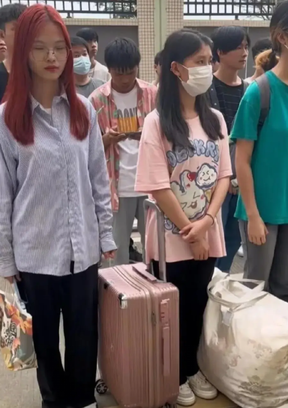 学生工成工厂“烫手山芋”？没人要了 工厂圈大动作！23岁以下想进厂？先过“验