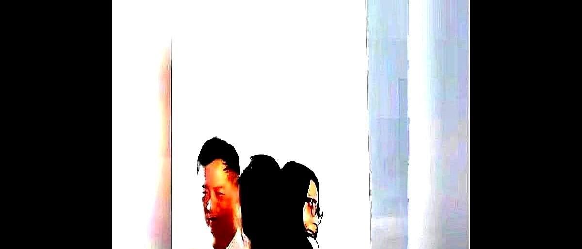 3180万，一夜清零。不是片烂，是心凉了。预告里故意留那句挑事的话，以为能引