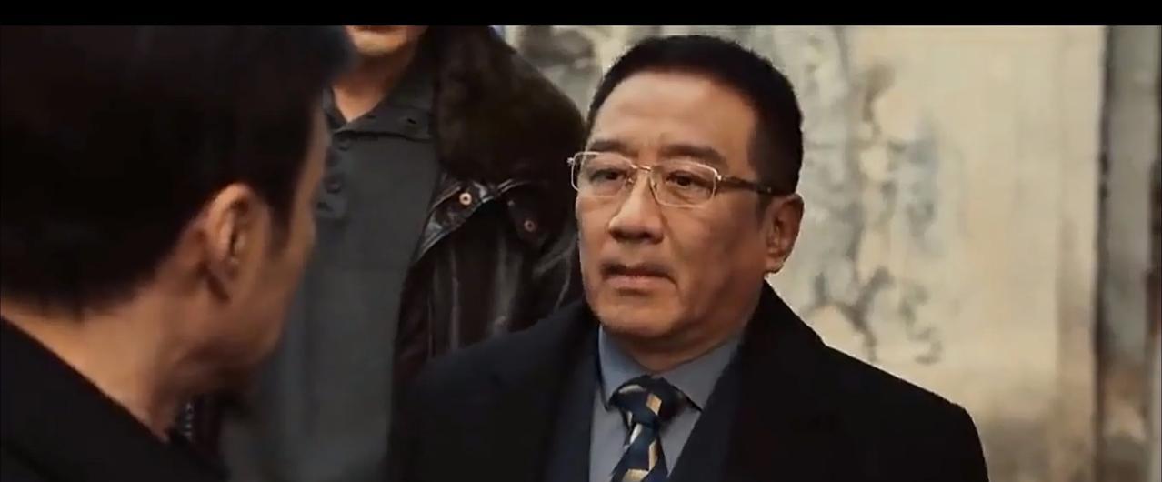 禹天成的扮演者丁勇岱几乎在所有的影视剧里都是一样的语气，听着怪怪的，不知道是哪里