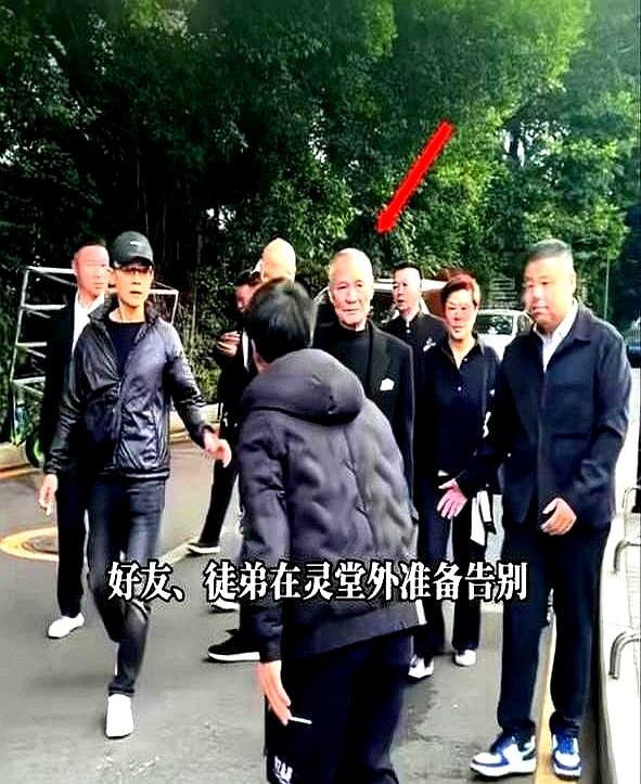 演了一辈子大侠，死后却被徒弟赖掉1000万。老爷子尸骨未寒，经纪人一句话，