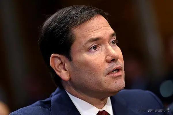 高市早苗急了，求见特朗普，想要美国帮忙解决窘境，没想到美国直接一巴掌让高市早苗脸