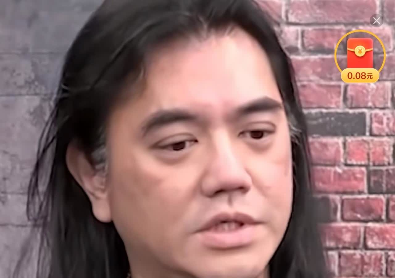 别看小s上半年请假没主持，依然被制作人B2哥报名了金钟奖啊！这是因为制作人笃