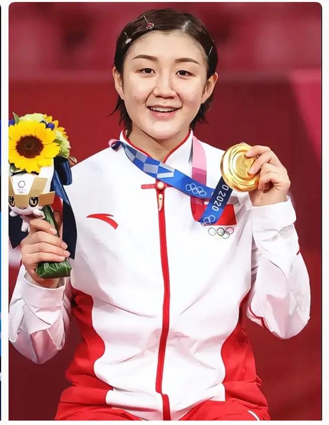 女团决赛结束后陈梦在场边接受了采访，她在采访中谈到了莎莎，以及她们之间的关系