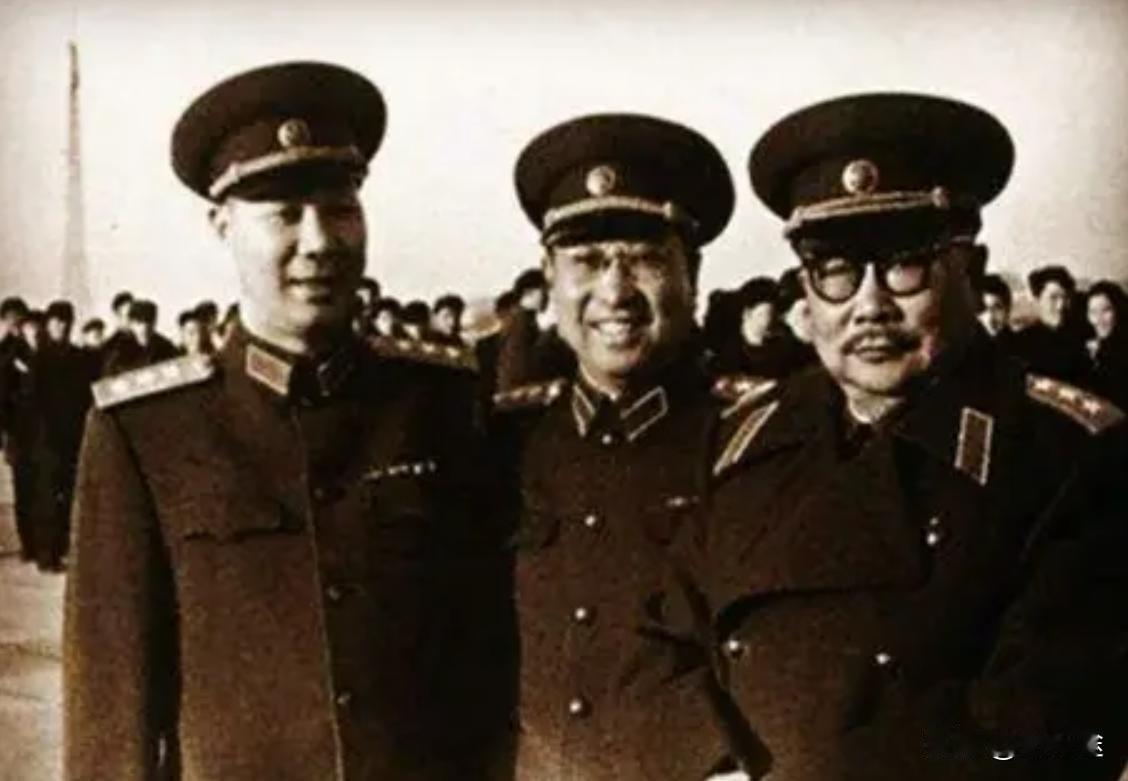 1961年3月16日，陈赓大将在上海病逝，享年58岁，他的妻子傅涯悲痛万分。李克