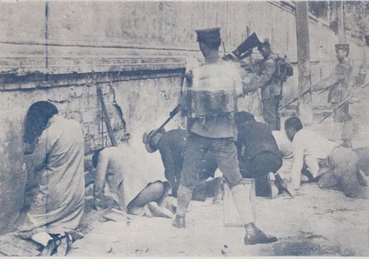 这是一组令所有中国人看着气愤的老照片，1931—1932年期间，日本兵在东北残害