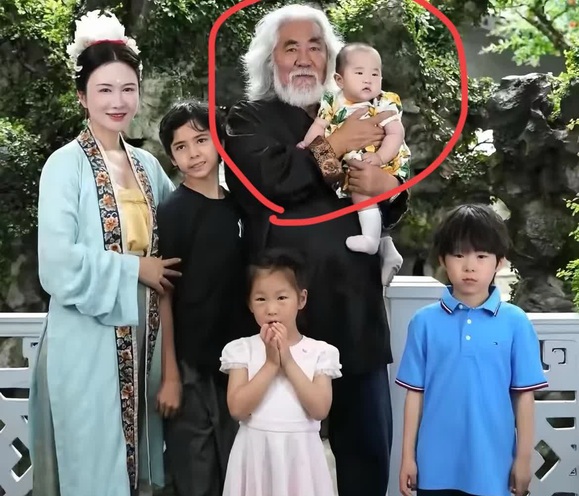 终于弄明白了为啥张纪中这么偏爱杜星霖不是因为馋她身子，而是因为杜星霖，接