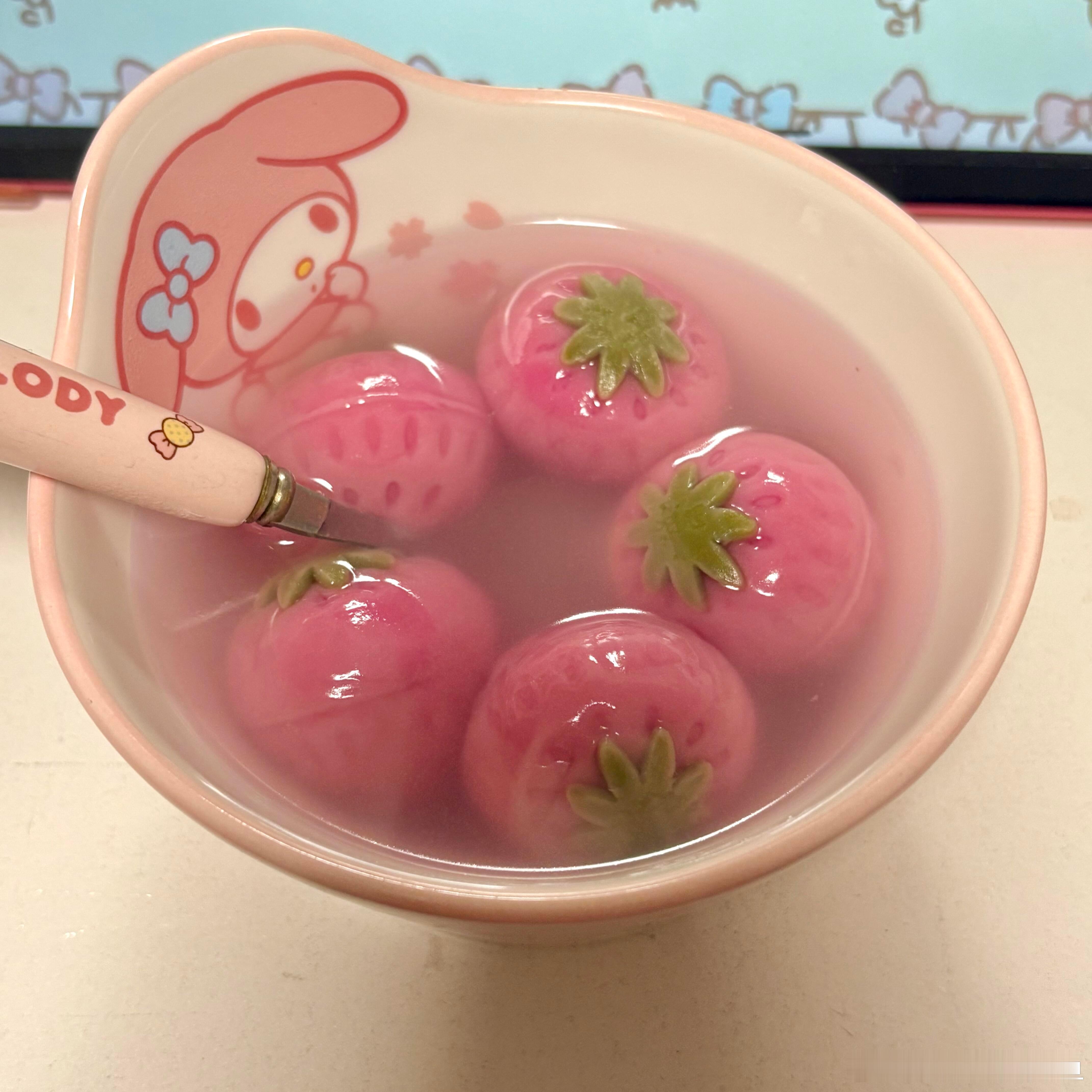 到底是谁发明的草莓汤圆