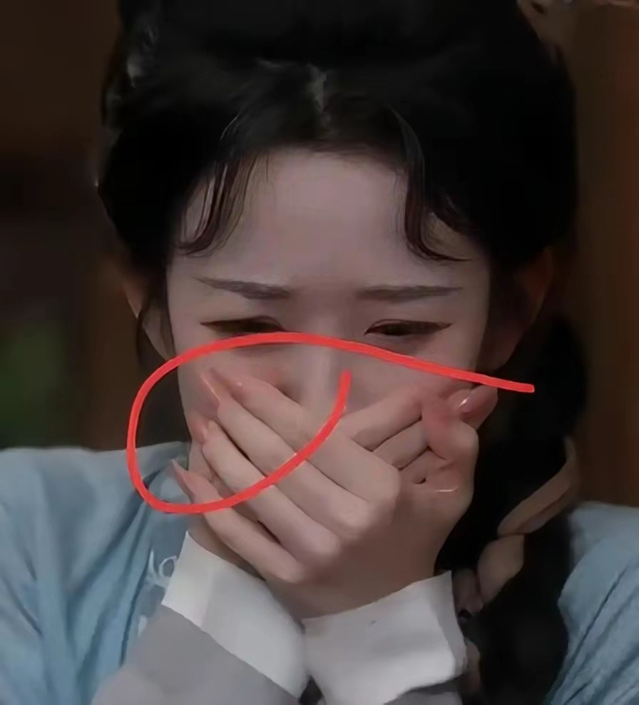 短剧女主的“美甲癌”晚期，从韩雨彤到杨喜嘉，谁在纵容不敬业？
