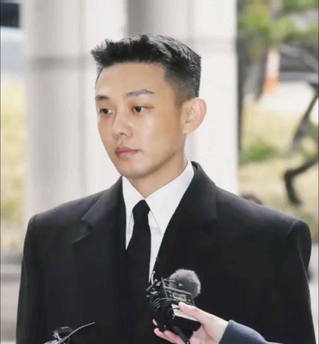 韩国男星刘亚仁的二审判决还没下来，居然还能成为韩影导演协会举办的第23届Dire