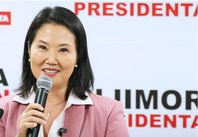 秘鲁这边，藤森庆子刚摸到总统的位子，转头就对中企的港口下手了。她上周才以微弱优势