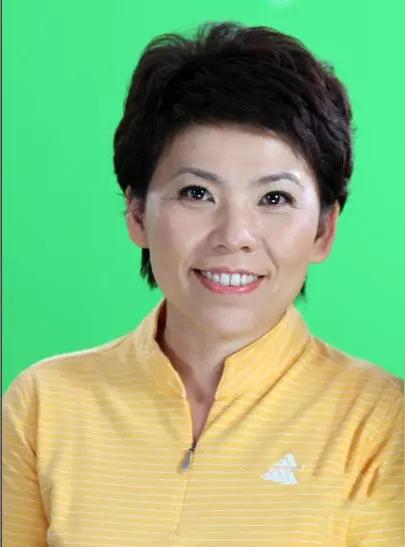 国乒4位女世界冠军主播，你最喜欢谁?最不喜欢谁?1，邓亚萍：技战术分析到位