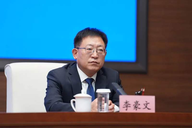 包钢板材厂爆炸细节披露: 蒸汽球罐严重泄漏 监督员强令继续施工