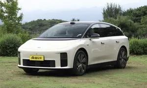 理想i6实拍曝光，24.98万的纯电SUV香不香？为什么一款新车能吸引众多目光？