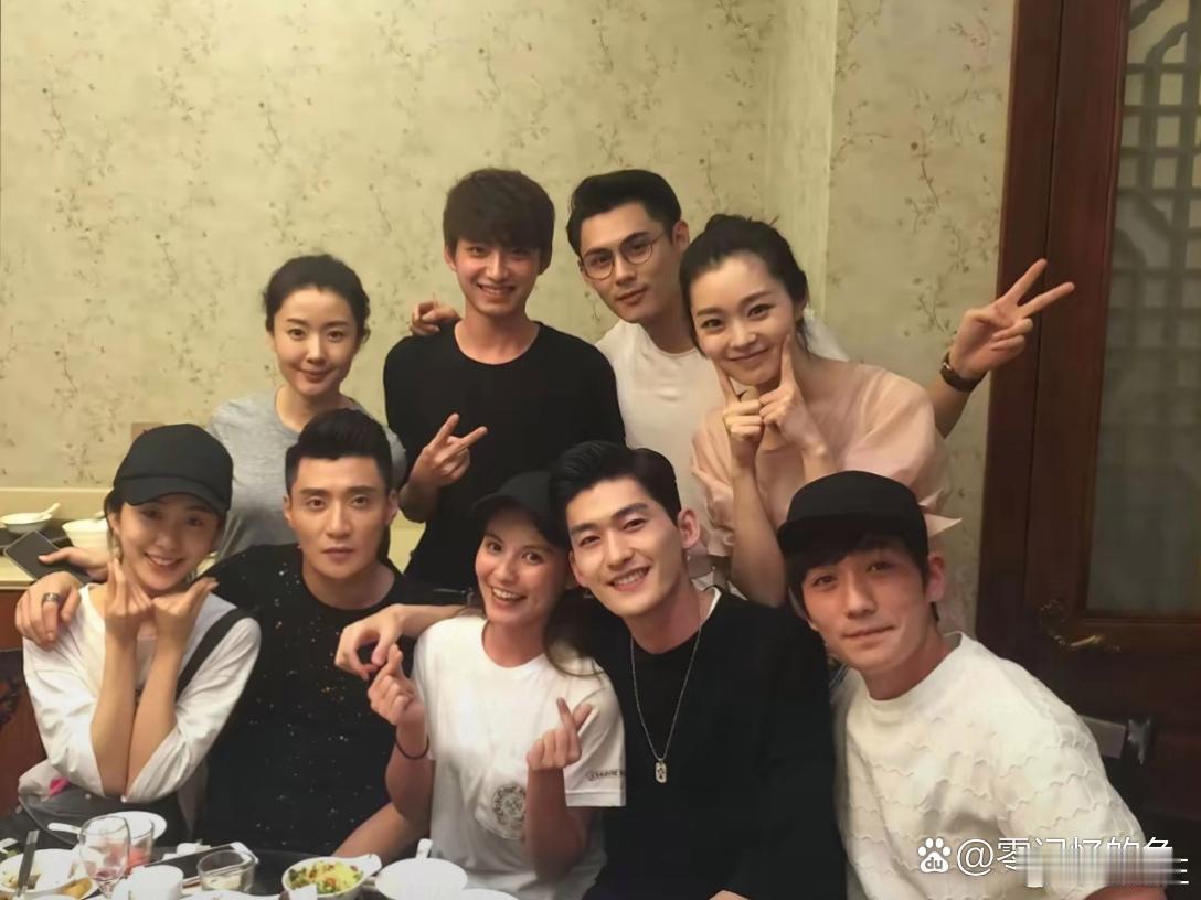 咋这么多大明星啊，太期待这部剧了。