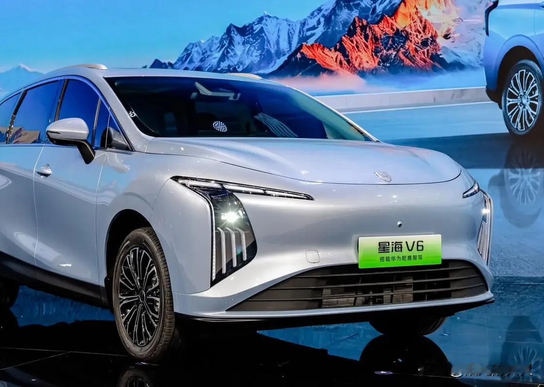 10万级华为乾崑大六座SUV，家用选它，智驾空间一步到位！谁能想到，10万价