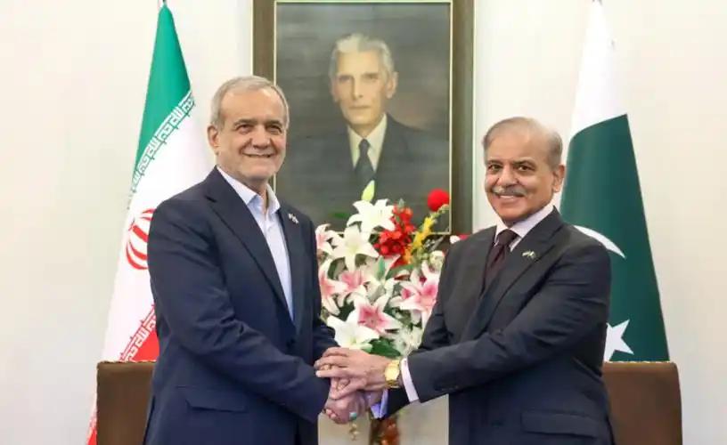 真正的王炸战略是什么？首先就是让巴基斯坦在世界上一战成名，让他们在全世界有足够的