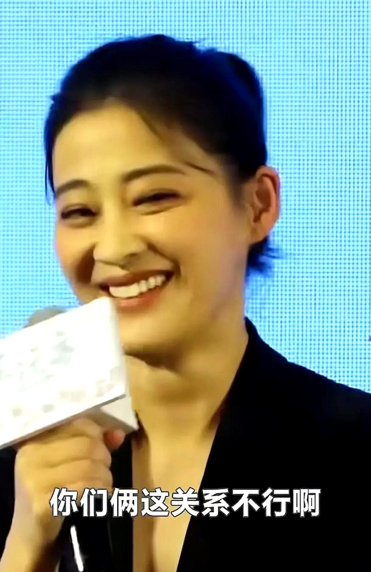 演员梅婷和刘烨虽然是大学同学，但平常来往很少。梅婷说了实话，不过反而让人听了觉