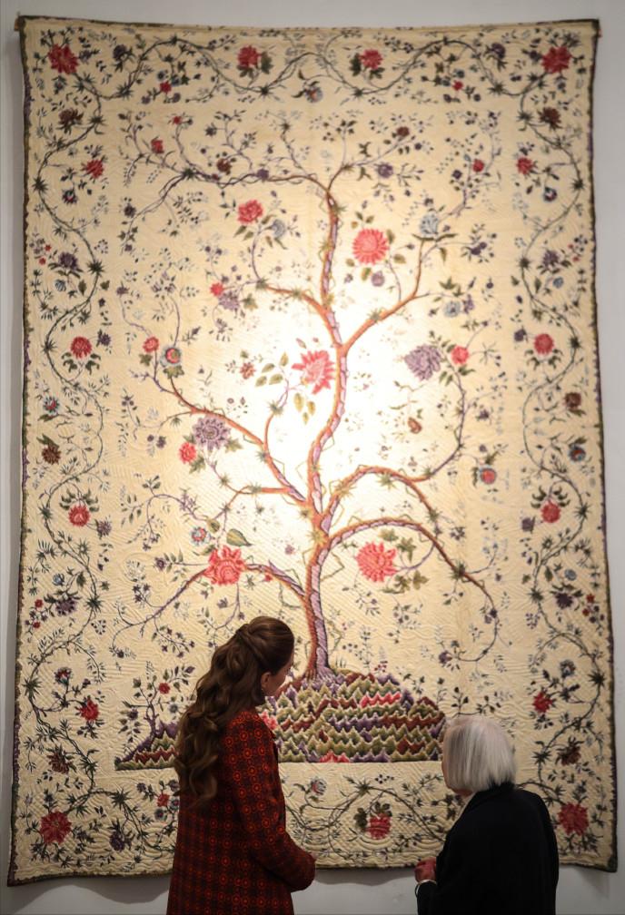 2月3日，凯特王妃在威尔士兰彼得访问威尔士被褥中心！这家被褥中心，展示出来的布