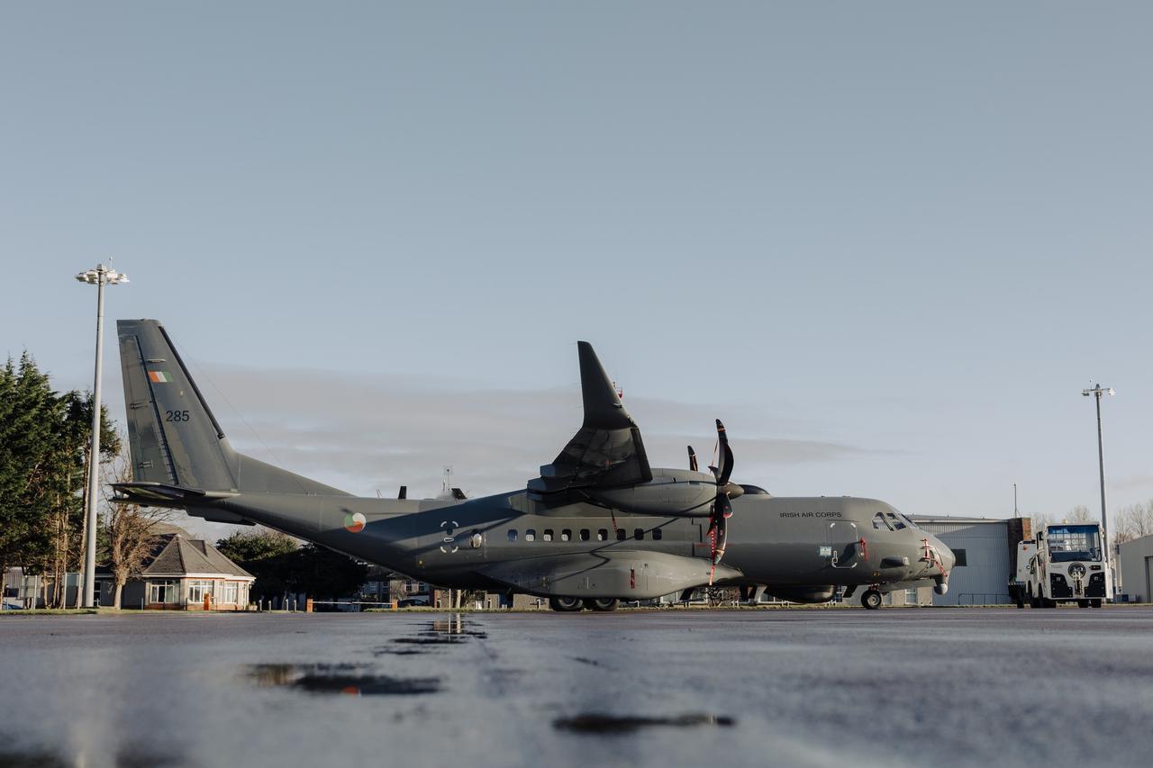 近日，空客防务为C295飞机推出纪录片，介绍了C295在爱尔兰的多种用途。