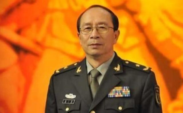 韩国一军事专家再次语出惊人！他说，美国就算把全部家当搬出来打中国，11艘航母全上