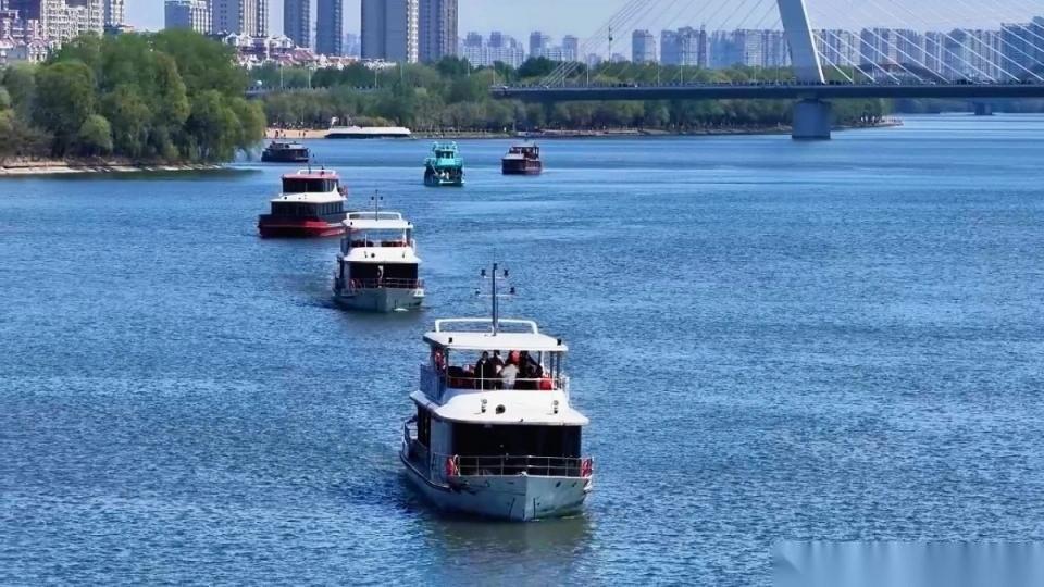 果然是经济大省，江苏又一次让人没话说。江苏13个市2026年首季账本一翻，直接把
