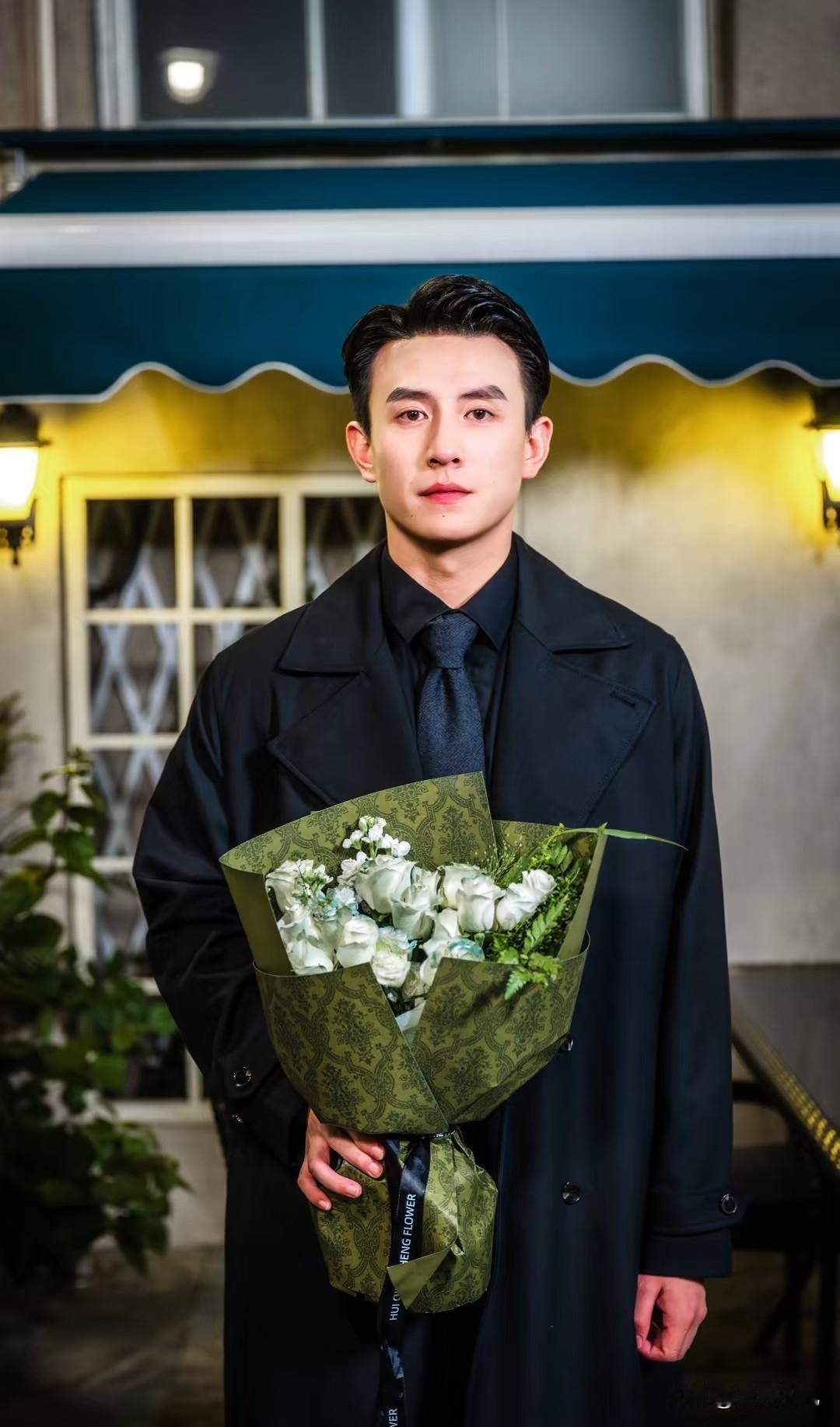 刘萧旭，给所有演员上了一课：红不红，关键不在赛道，而在你能不能“发光”。