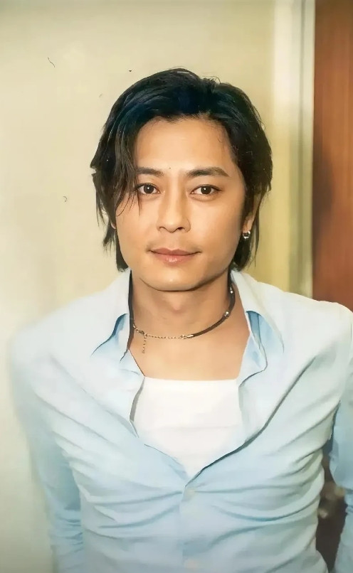 王杰这档子事，王晶不说大家也知道，不信你听听他那话，“被投毒就是瞎掰，嗓子坏