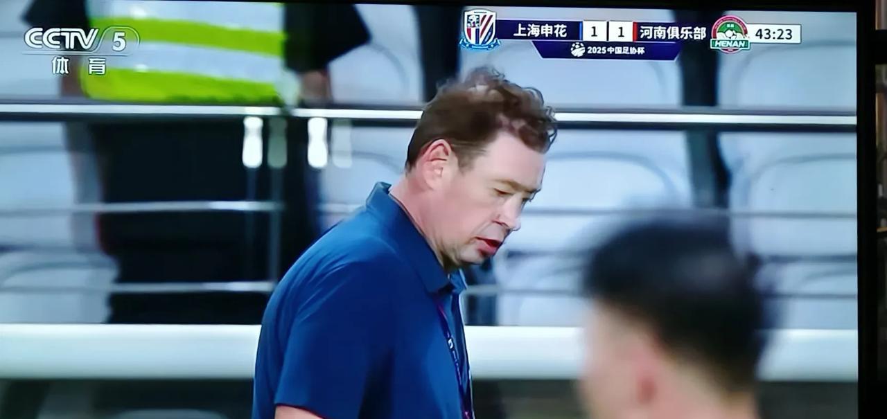 中超第十八轮对阵及预测:上海海港一青岛西海岸3:1成都蓉城一北京国安