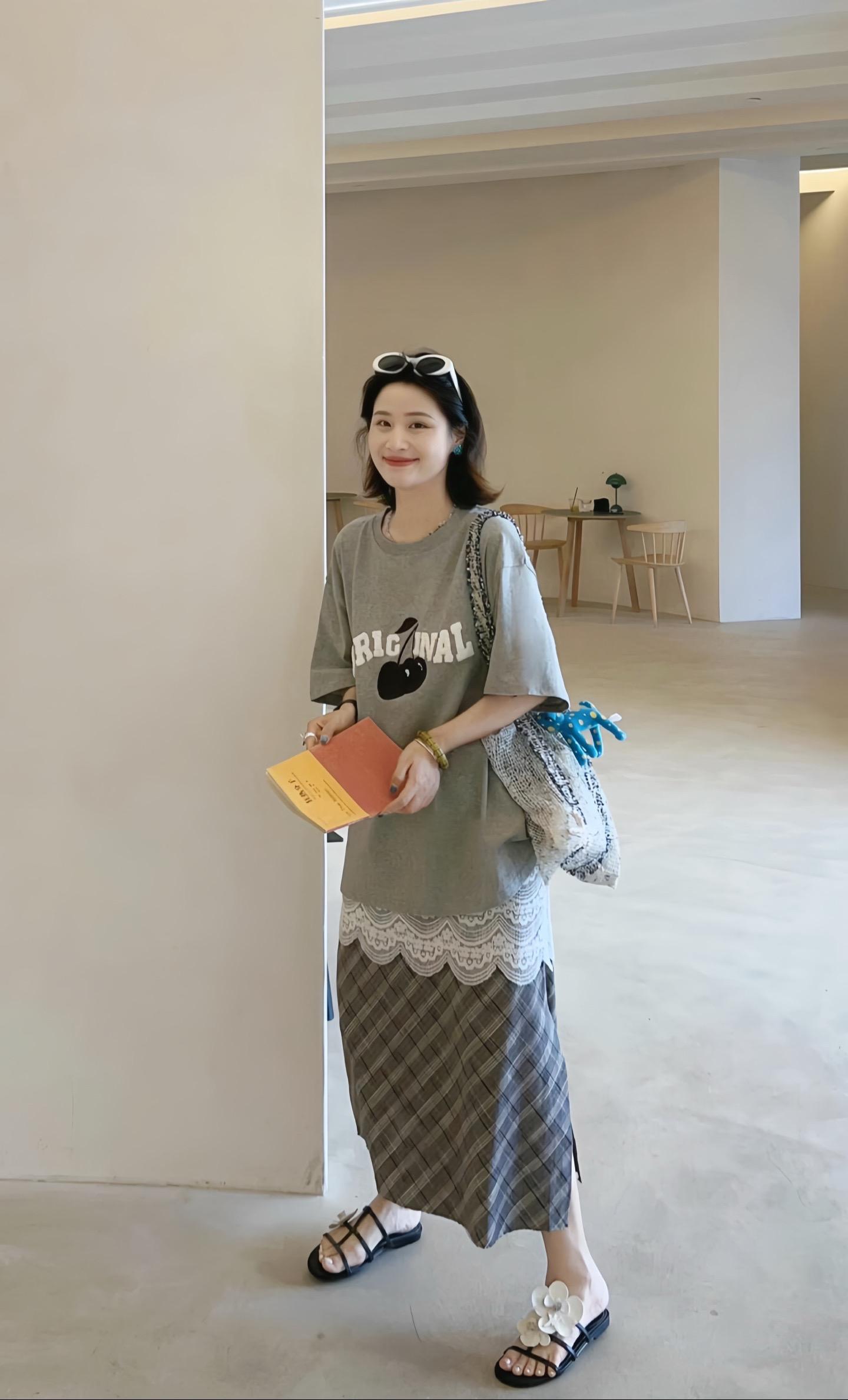 韩系松弛感穿搭