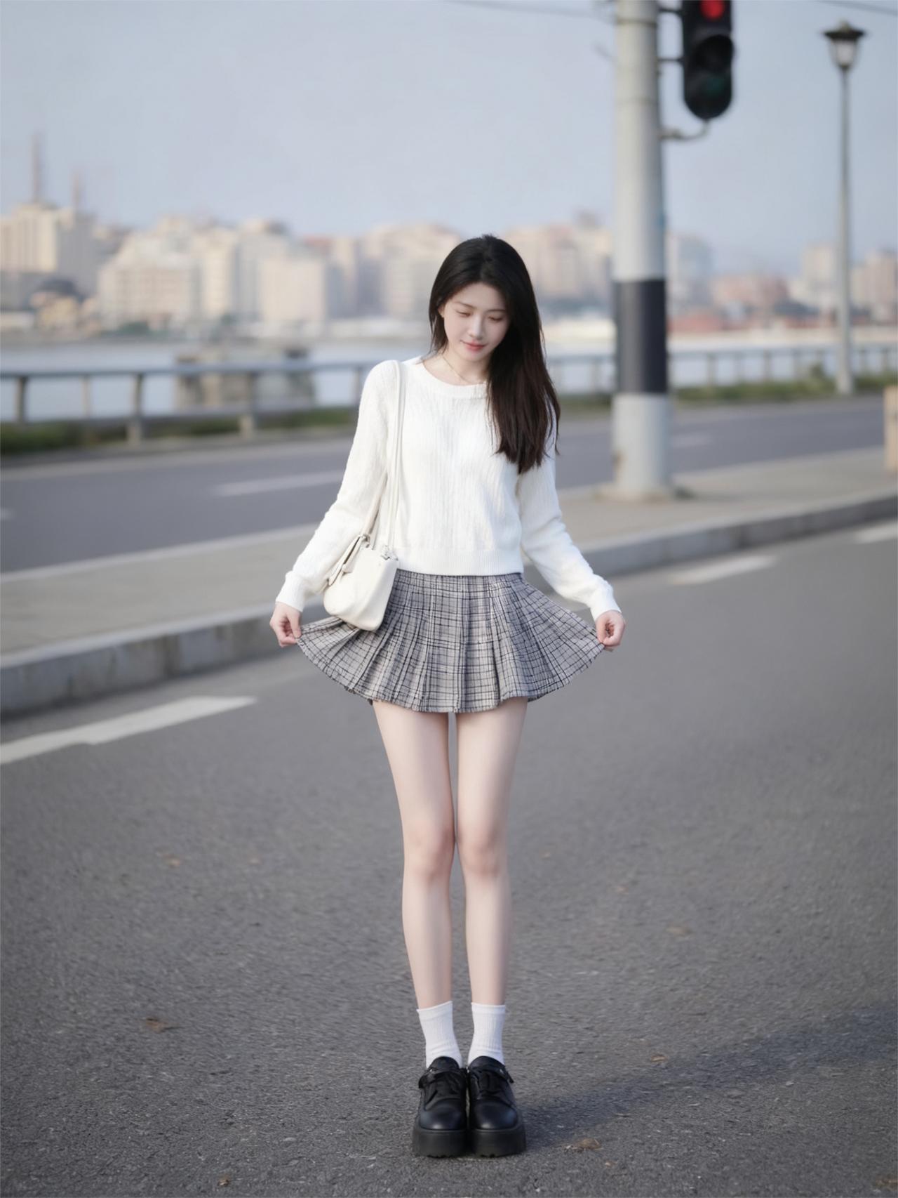 那是我,日夜思念深深爱着的人啊!到底我该如何表达...