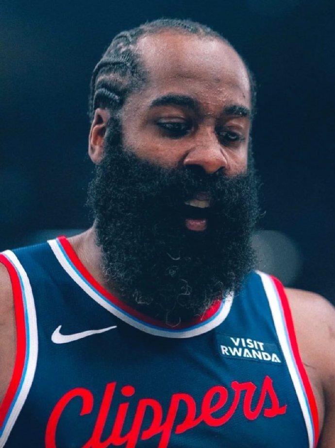 快船未来5场比赛对手：奇才、公牛、湖人、篮网、爵士！、其中，对阵湖人和篮网的