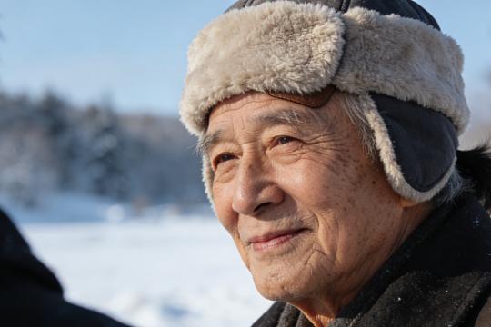 发现：天冷坚持戴帽子的高血压患者，用不了多久，或有这5个好处一到冬天，街上有