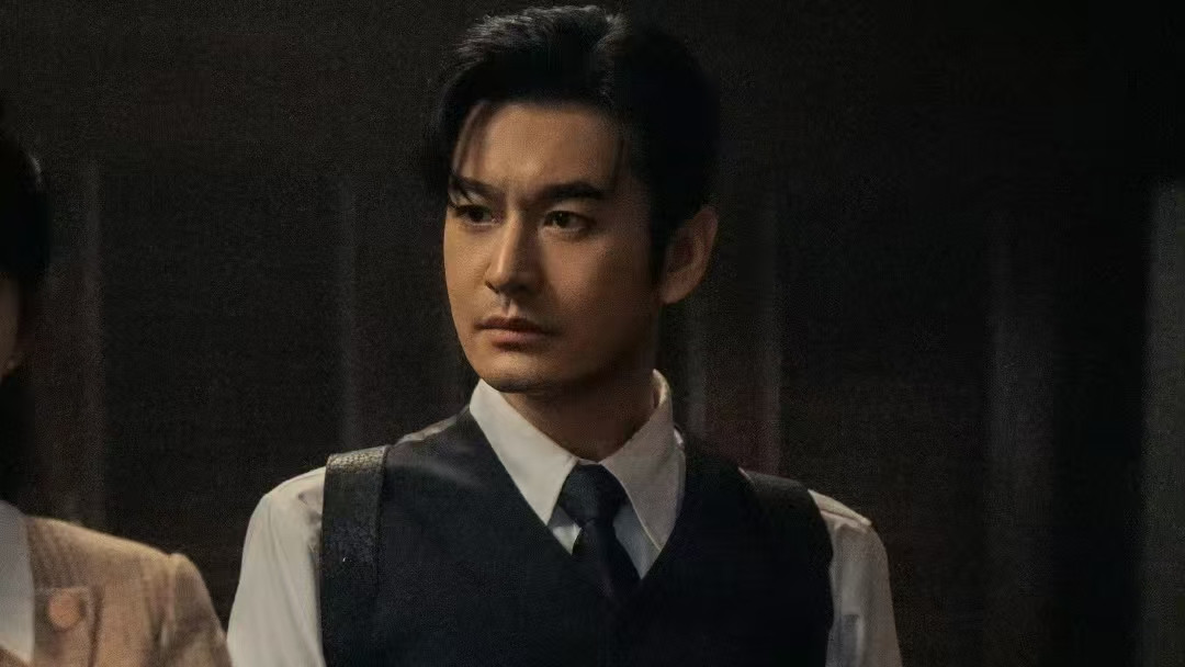 电视剧《潜渊》收官，三大悬疑全部揭晓由黄晓明、张佳宁等主演的谍战剧《潜渊》点映