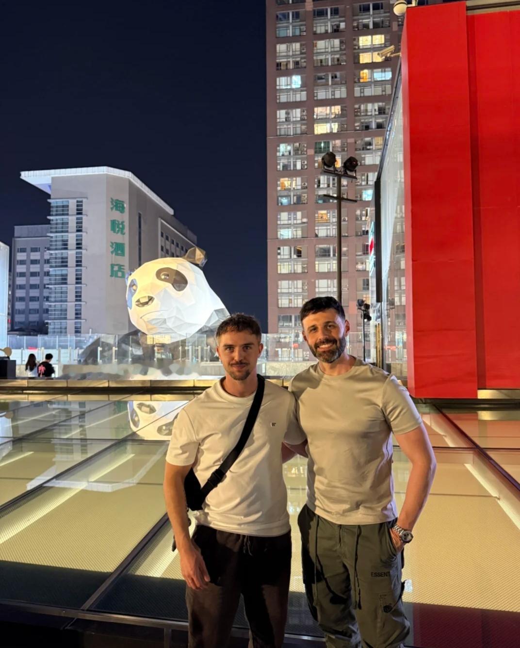 真是没想到一个澳大利亚人分享了一下在中国的经历评论区炸开了锅他说:如果你讨