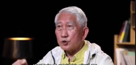 “警惕！（美国对中国）的‘奶嘴’战略要成功了！”早在2022年，中国教授柳冠中就