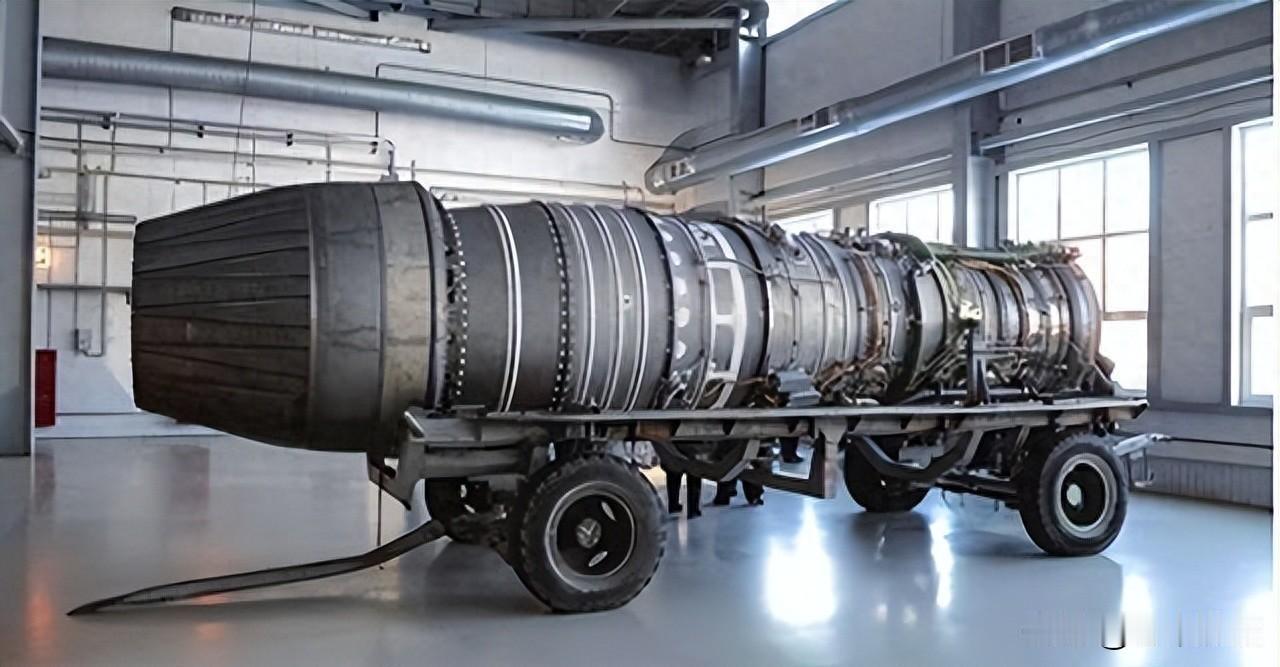 NK-32还在飞，美国真不造？轰-20发动机早不是一回事了。最近翻了不少资料，