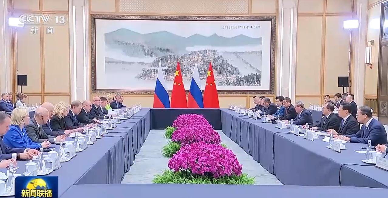 不得不说，这次中俄联合公报，非常值得细细琢磨。 2025年11月3日中俄两国