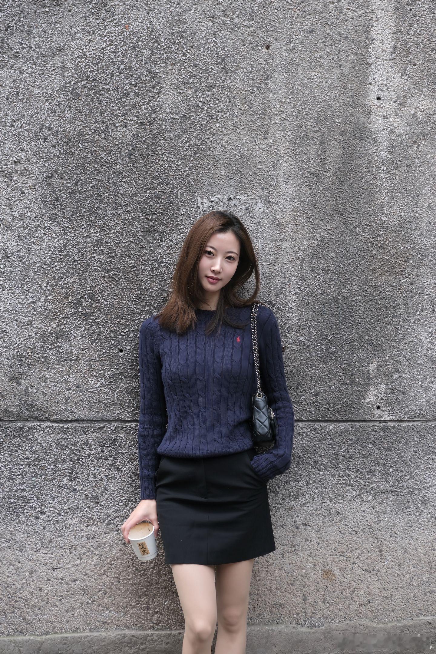 穿衣搭配冬季毛衣美女精彩人像​​​