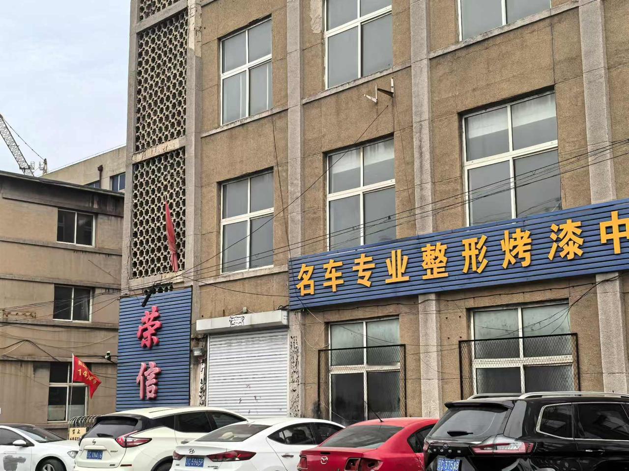 空置的房子需要缴纳物业费吗?一般情况下，小区里虽然有的业主房屋空闲，只要物业公