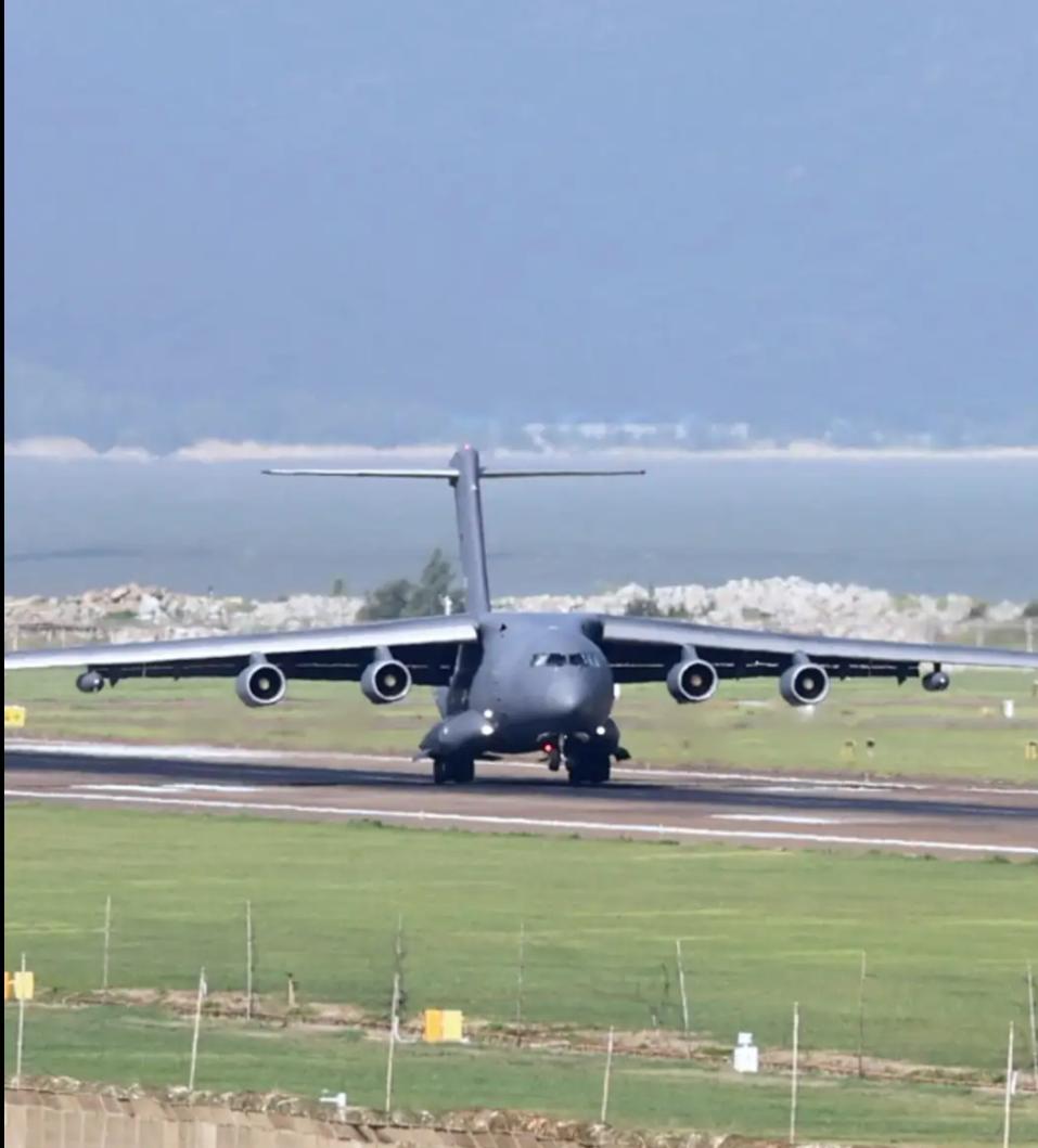 西方为啥不敢惹中国，却总有小国来碰瓷？真相让人直呼过瘾！你有没有发现一个怪现象