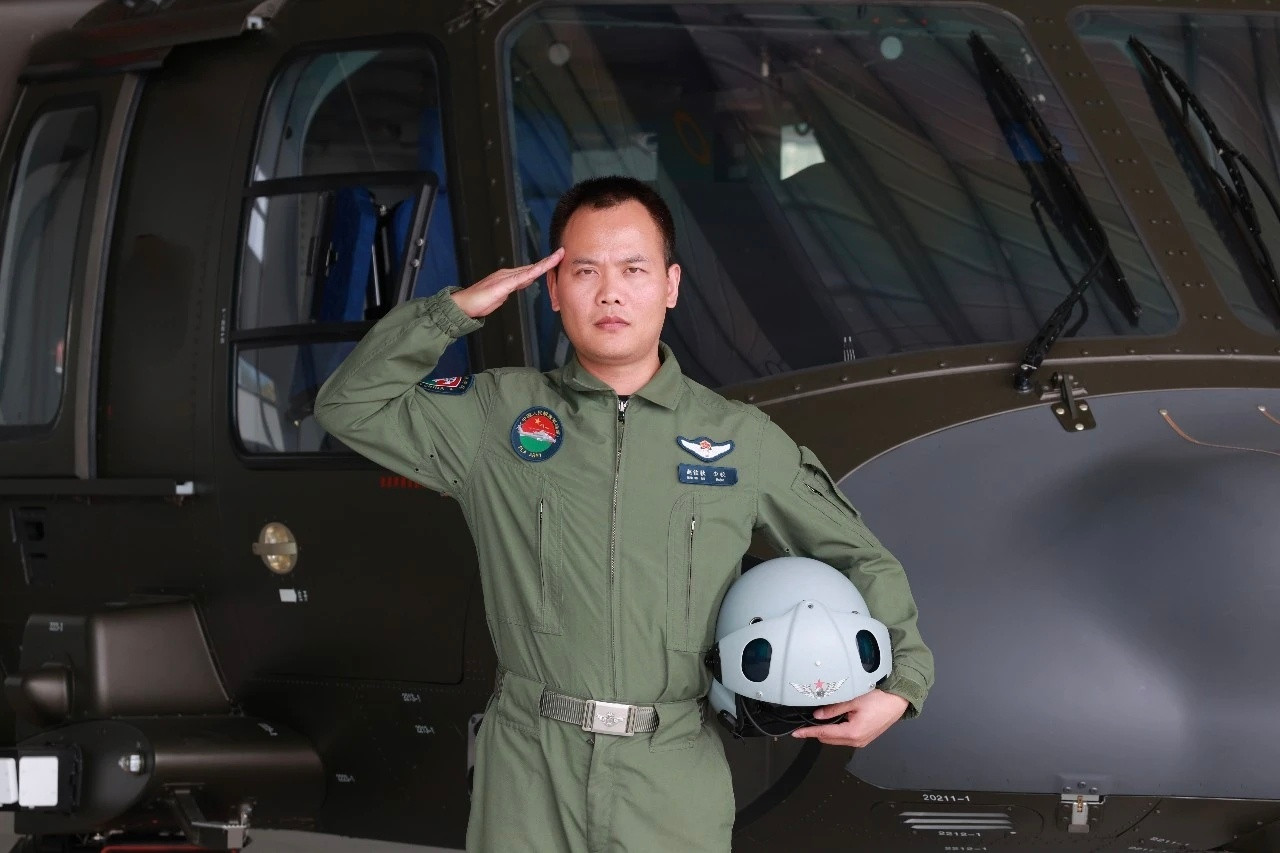 直20座椅的防弹板