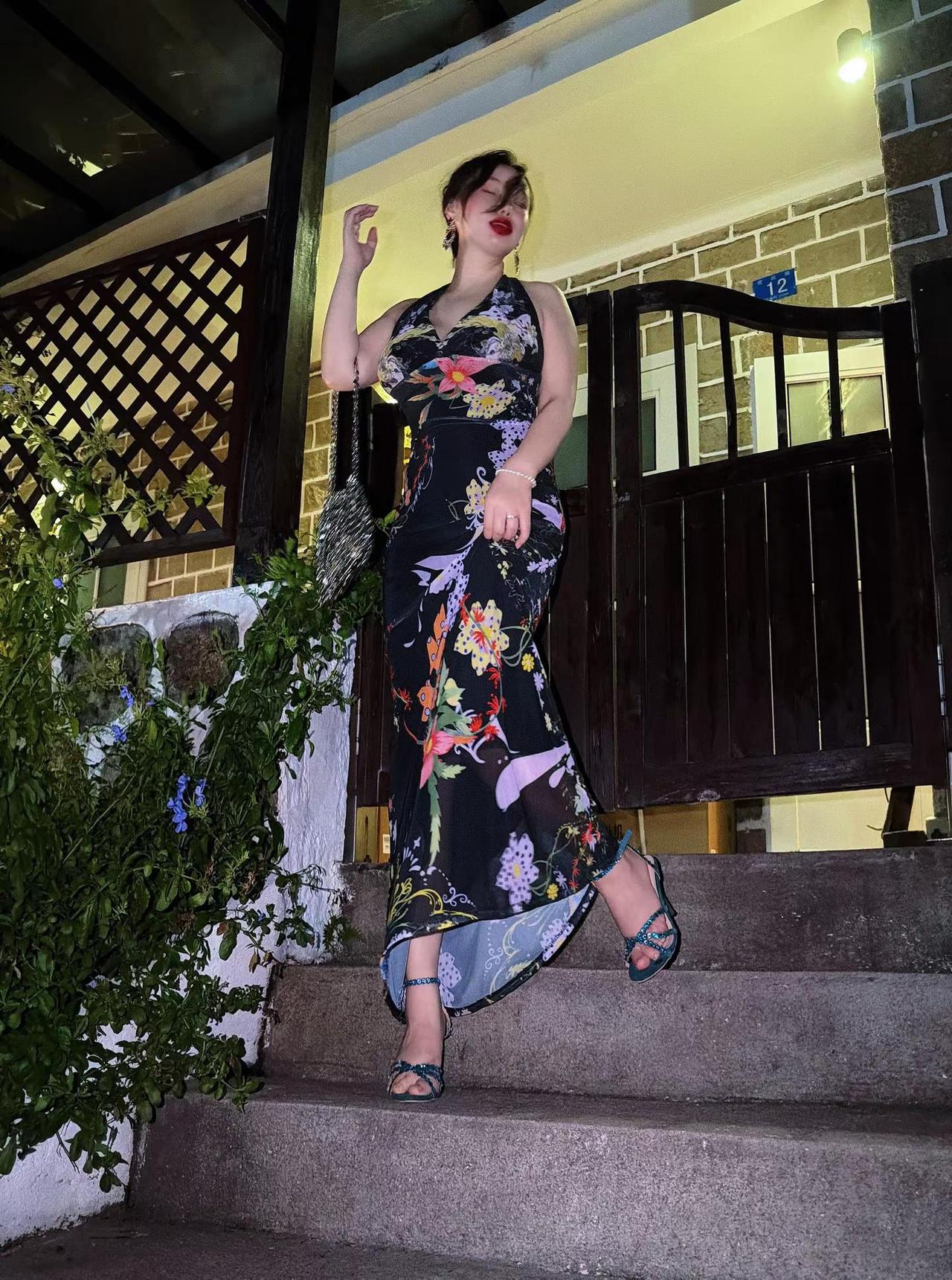 露背长裙度假神裙