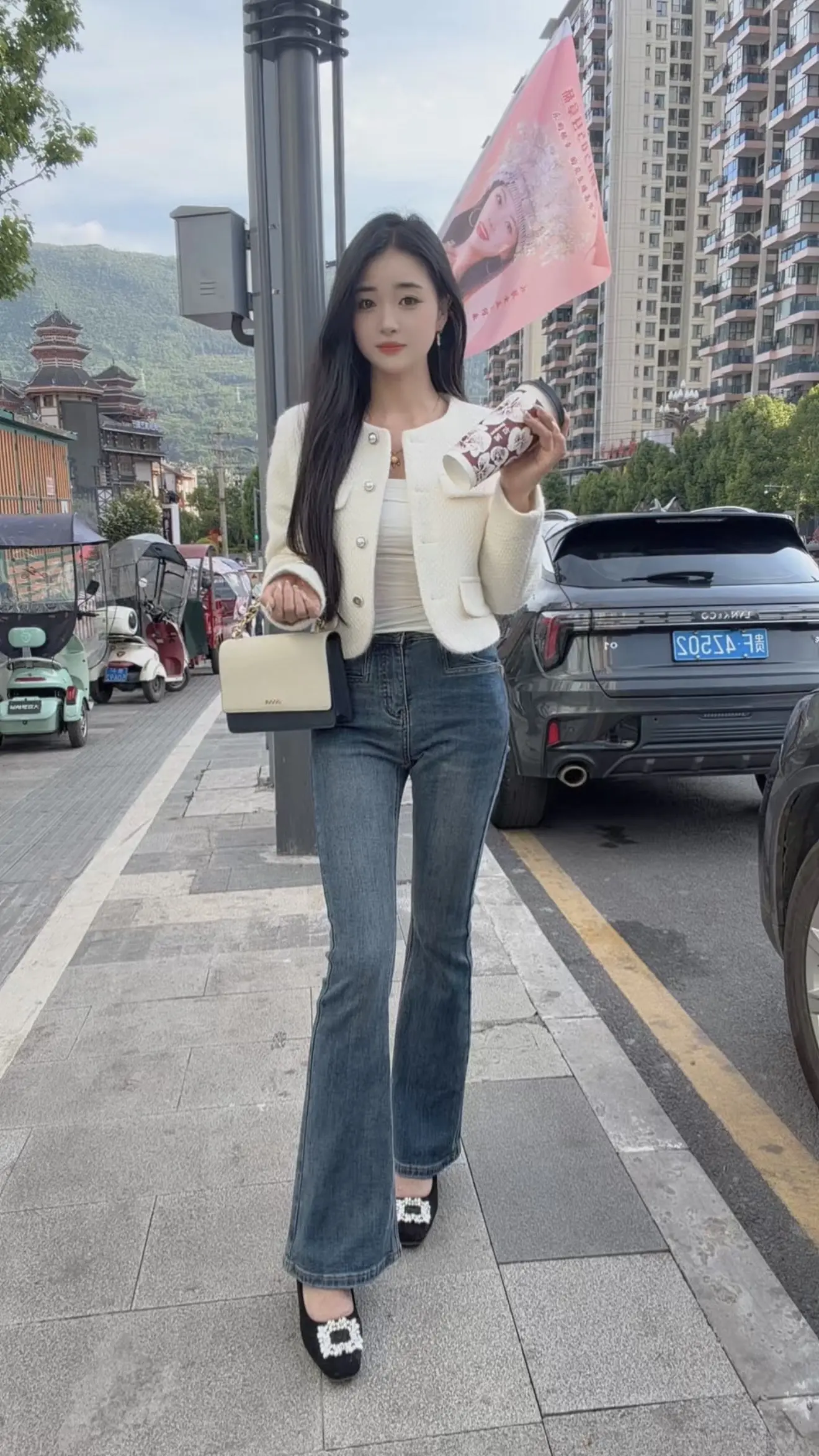 奶茶一杯快乐加倍