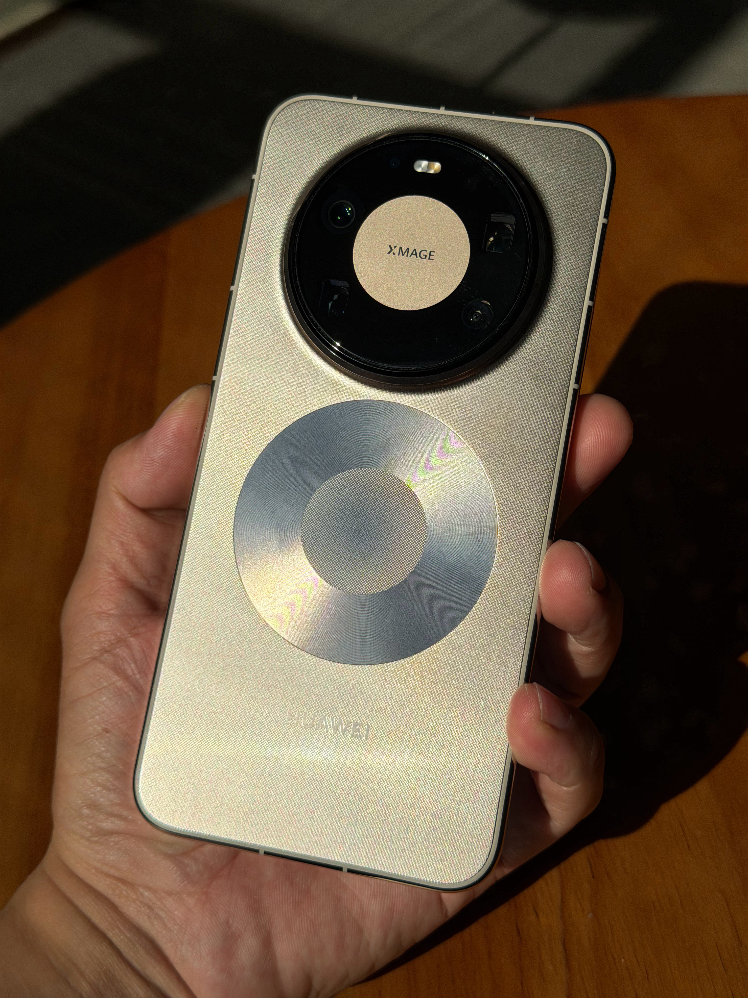 每天10:08华为商城，只要你抢到一台华为Mate80ProMax，