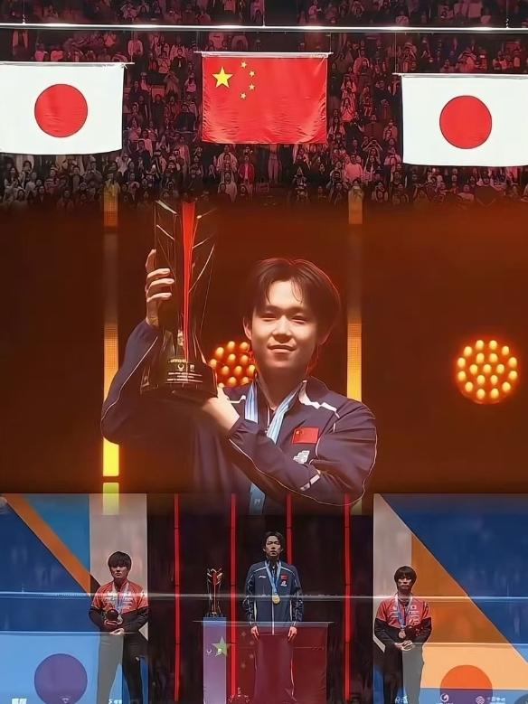 王楚钦缔造乒坛六大历史成就，重新定义新时代国乒巅峰万万没想到，王楚钦已斩获